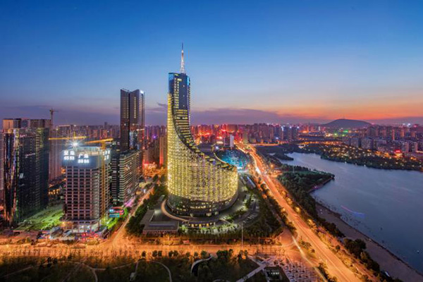安(an)徽廣(guang)播電(dian)視檯(tai)供配(pei)電(dian)工(gong)程(cheng)